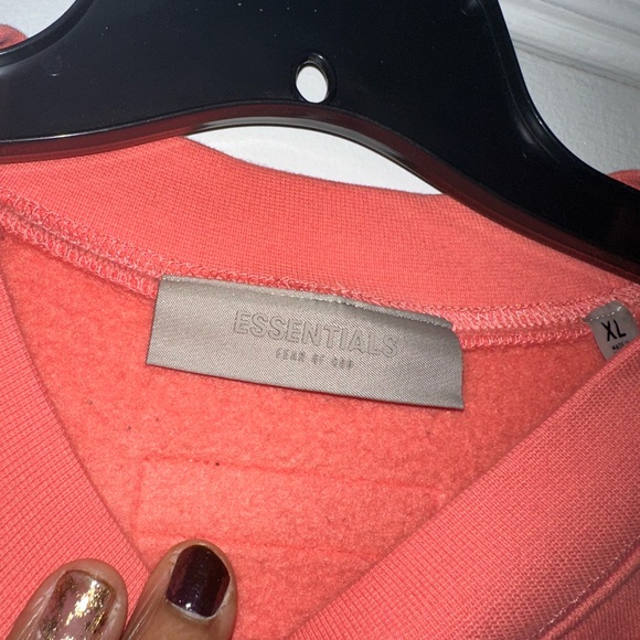 Like New Essentials FOG Fear of God Crewneck  Sweatshirt - Picture 4 of 11